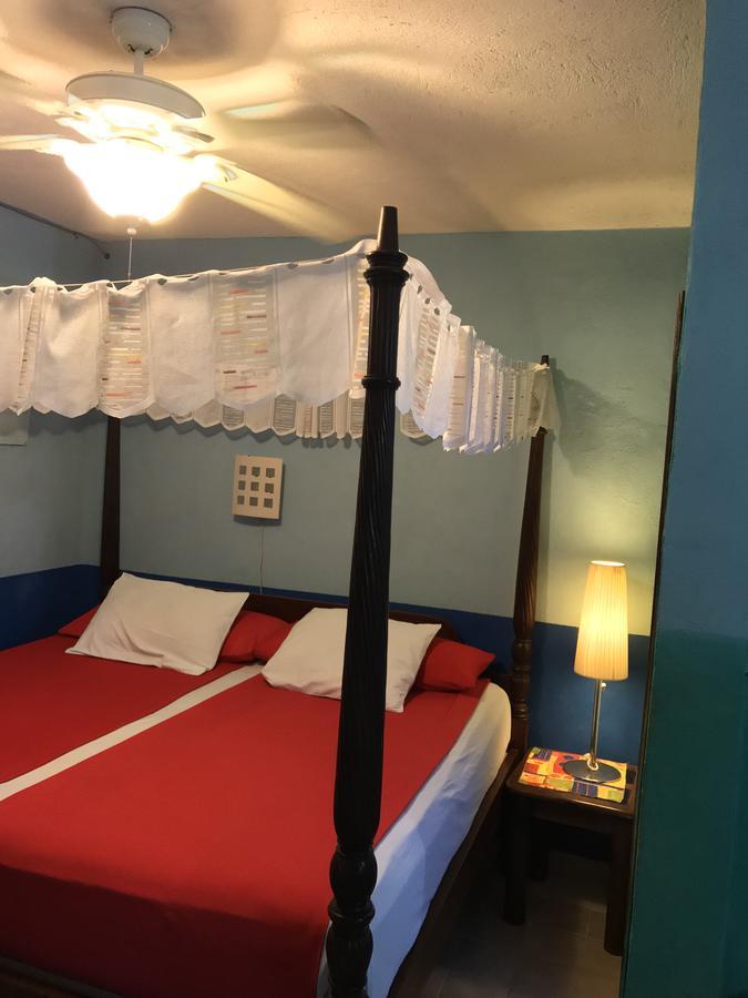 Hotel Colorado Плая дел Кармен Екстериор снимка