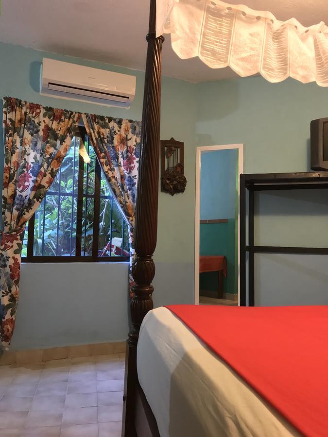 Hotel Colorado Плая дел Кармен Екстериор снимка