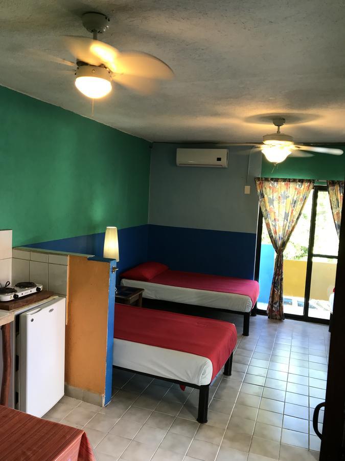 Hotel Colorado Плая дел Кармен Екстериор снимка